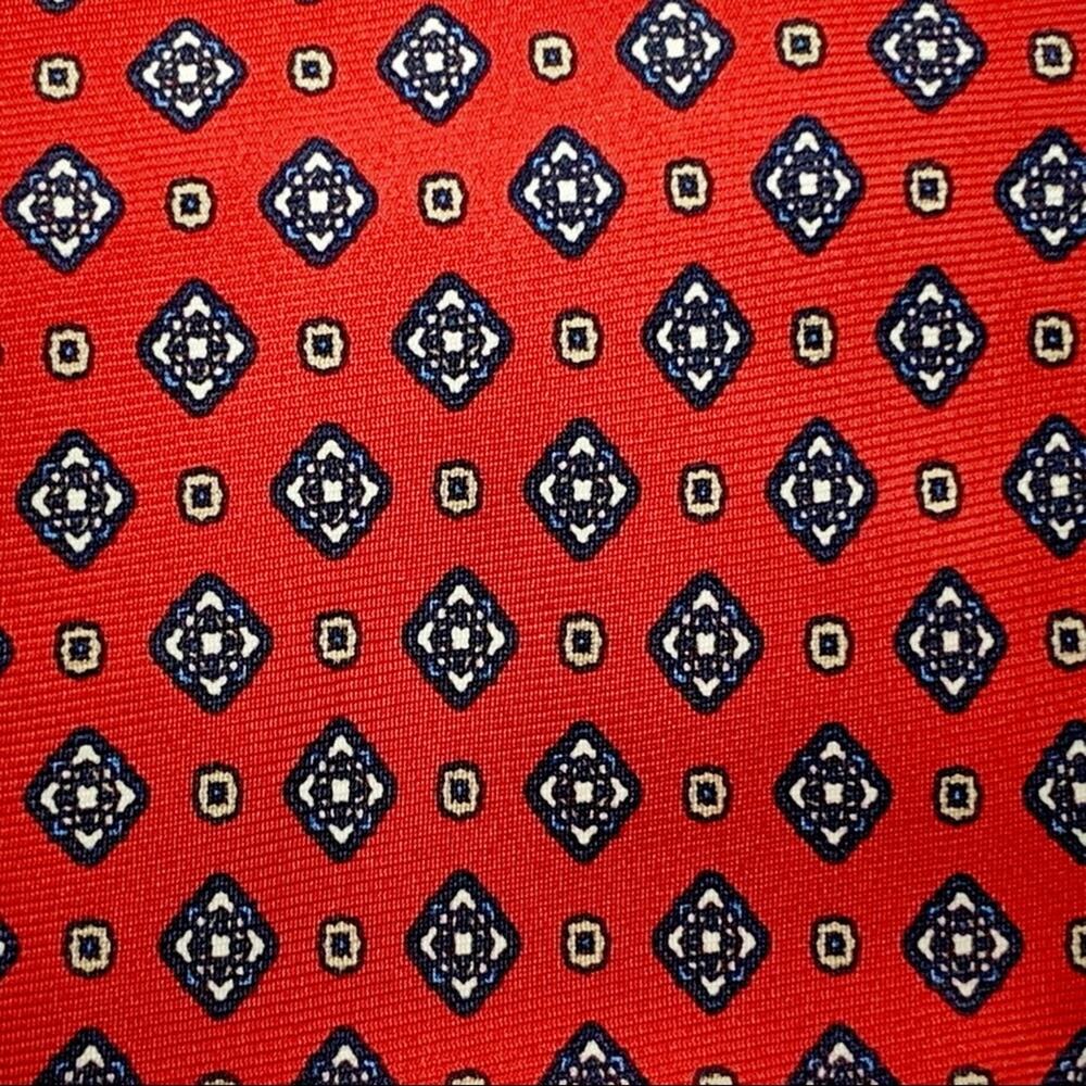Oleg Cassini Red and Navy Geometric Print Silk Tie